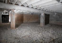 Should a Crawlspace Be Sealed blog header image 